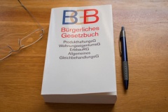 Das Bürgerliche Gesetzbuch (BGB) (© Bennetsteiner - Fotolia.com)